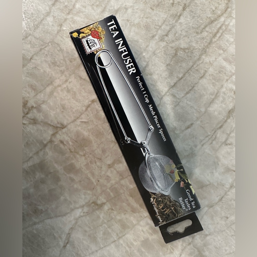 Tea Infuser Mesh Pincer Spoon. NWT